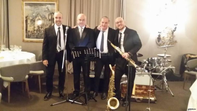 Lello Scazzariello and Swingers & Dixie Band - Musica dal ristorante