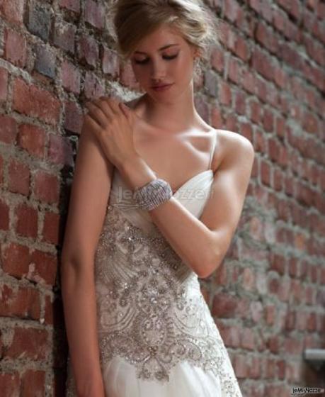 Abito da sposa con ricami preziosi