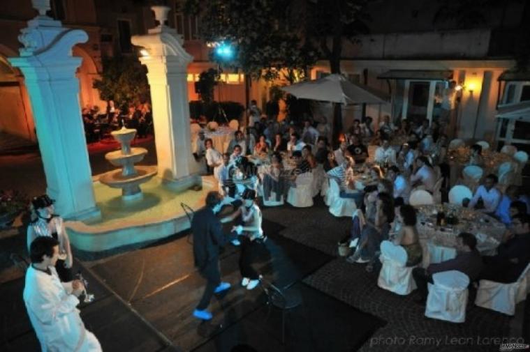 Danze durante il ricevimento di matrimonio in Domus Talenti