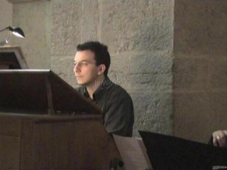 Il Maestro organista Marco Di Lenola - Duo Emozioni & Musica