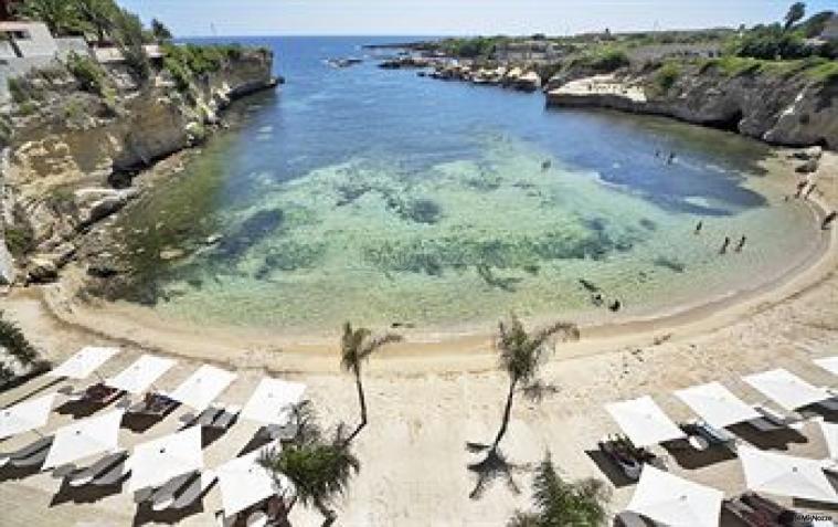 Spiaggia privata con sabbia bianca presso il Grand Hotel Minareto