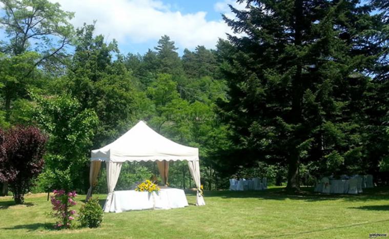 Gazebo per buffet in giardino