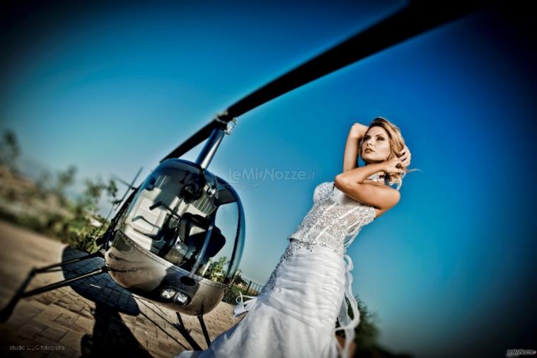 L'arrivo della sposa in elicottero