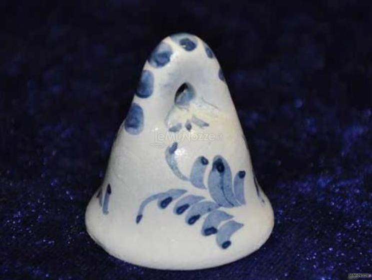 Bomboniera in ceramica a forma di campanella