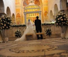 Abbazia di Sant'Andrea in Flumine - Gli sposi durante la cerimonia a Roma
