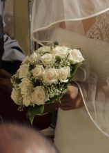 Bouquet rotondo per la sposa a Ostuni