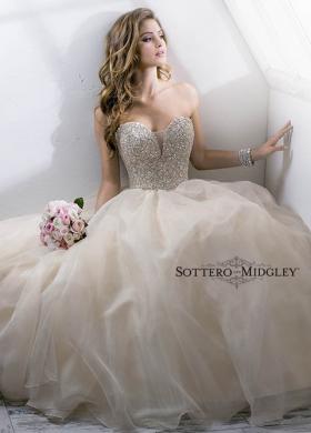 Abito da sposa con scollo gioiello - Mod. Angelette Sottero & Midgley