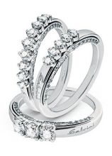 Anelli di fidanzamento e anniversario con diamanti
