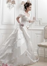 Abito da sposa con spalline