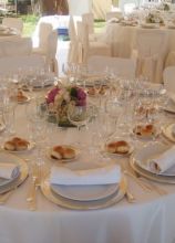 Centrotavola floreali per i tavoli delle nozze