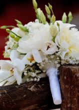 Bouquet della sposa bianco e delicato