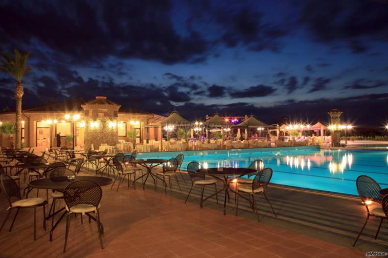 Grand Hotel Vigna Nocelli Ricevimenti - I tavoli a bordo piscina