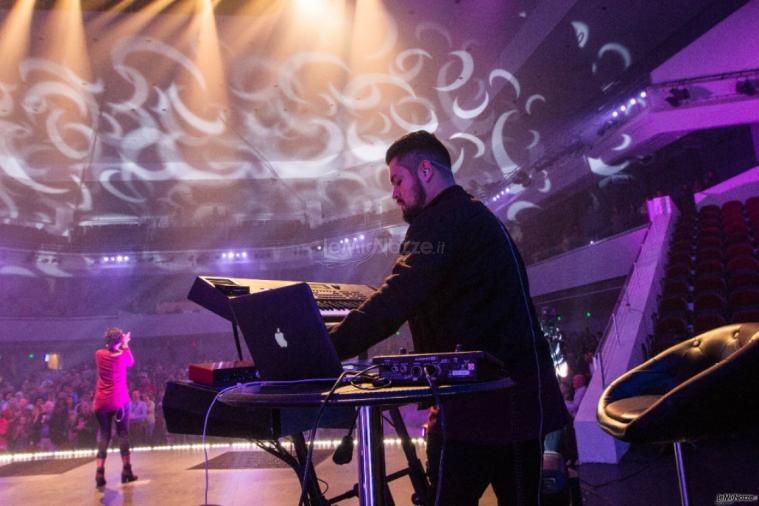 Pianista e organista Max - La musica per il matrimonio a Novara