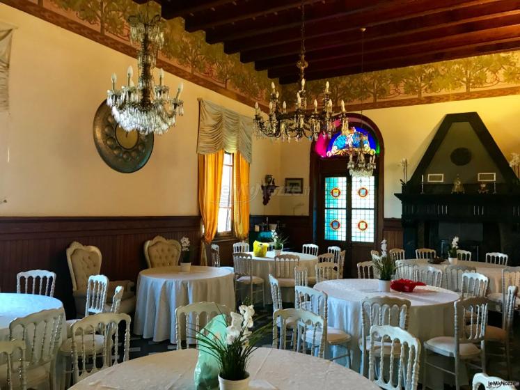 Fast & Events - Work in progress - allestimento sala banchetto nuziale. Castello di San Cipriano, Genova