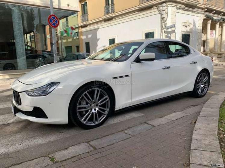 Tuscany Luxury Car Hire - Maserati Ghibli