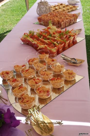 Peperoncino e Miele - La taviola pronta con il buffet