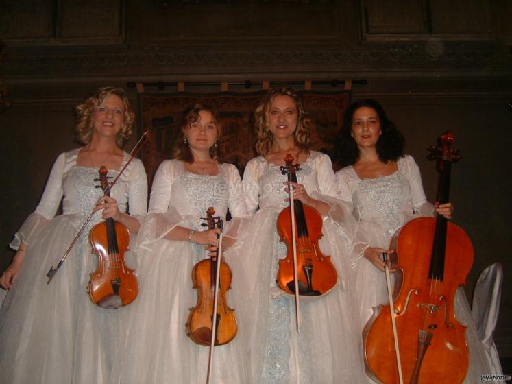 Quartetto d'archi Estro Armonico in costume