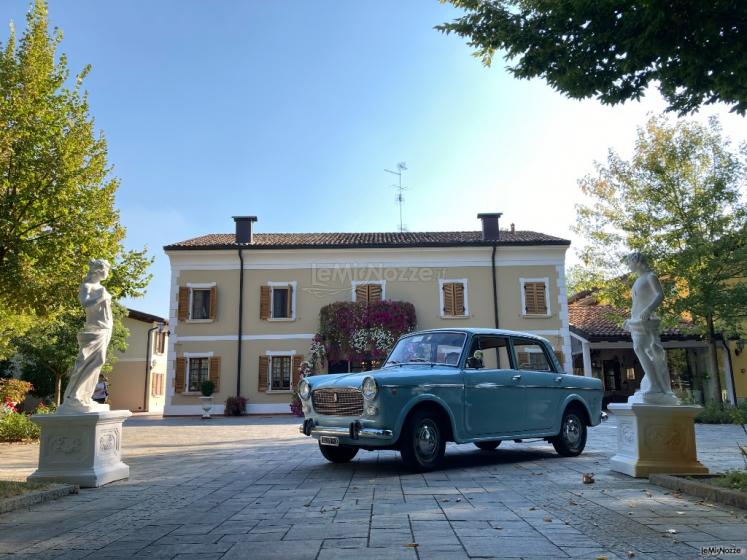 Fiat 1100 d'epoca - Villa Tagliata