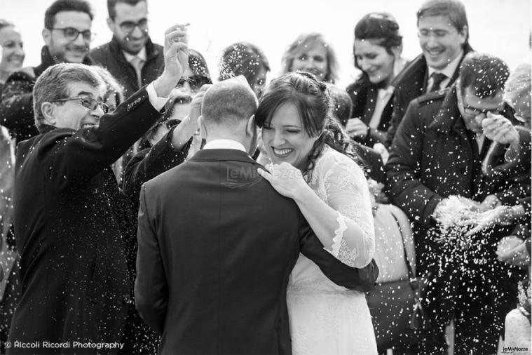 White Stories Wedding Photography - Pioggia di riso