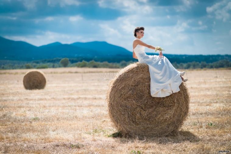 La sposa nei campi di grano -  Alessio Cola Fotografo