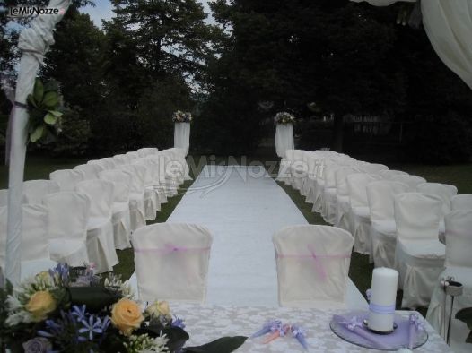 Location per la cerimonia di matrimonio all'aperto