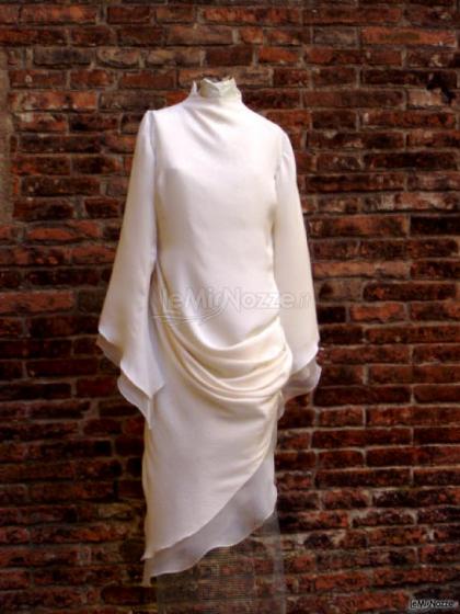 Atelier Il Bagatto - Modello di abito da sposa semplice ed originale
