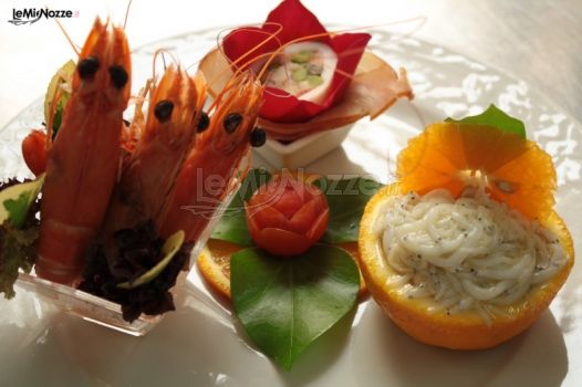 Cucina creativa - Particolare dell\'antipasto di pesce per il ricevimento di matrimonio