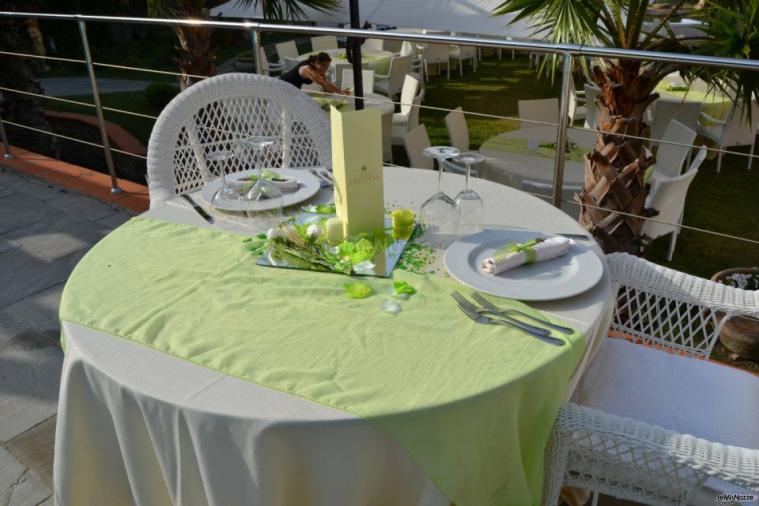 tavolo sposi verde villa cristina