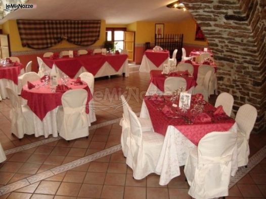 A Castellana - Allestimento della sala per il matrimonio