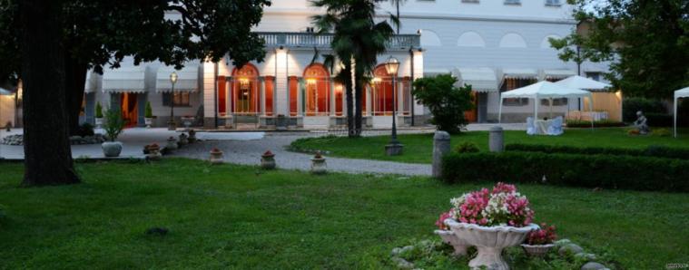 Villa Magnaghi - Location con giardino all'inglese