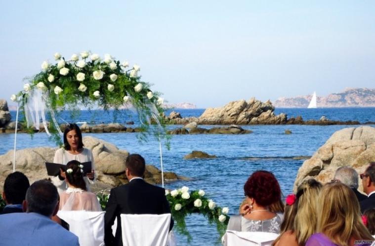 Claudia Murroni - Cerimonia laica in spiaggia