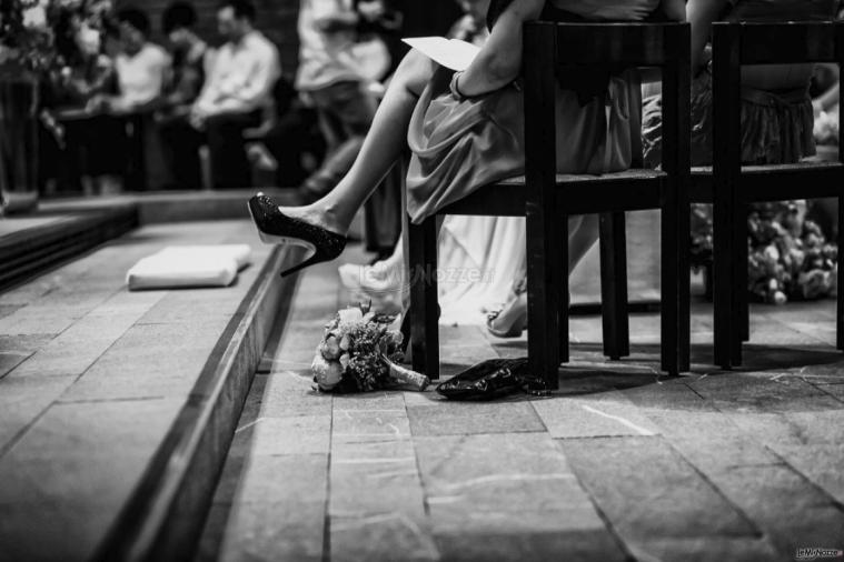 NLL Matrimoni - Foto dettaglio sposi all'altare