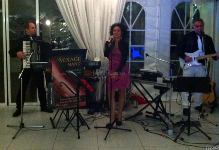 Tamara & Maurizio Live Music -
 Musica e intrattenimento
