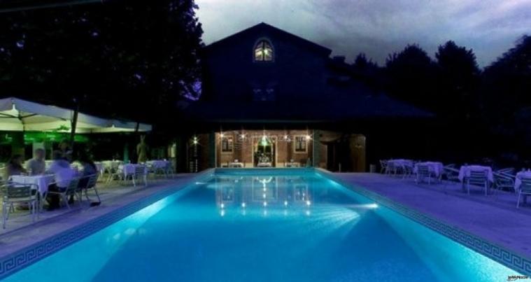 Yu Resort & Wellness - Ricevimento di matrimonio a bordo piscina