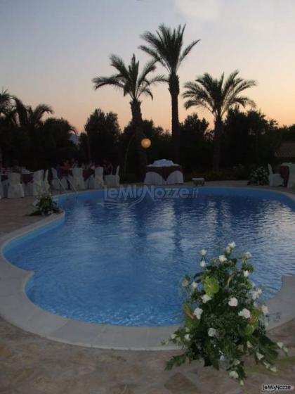 La piscina di Villa Tre Palme in attesa degli sposi