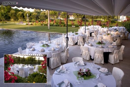 Tavoli a bordo piscina - Ristorante Alla Pergola da Piero