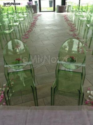 Allestimento sala per la cerimonia di matrimonio -  Ristorante Porta delle Langhe