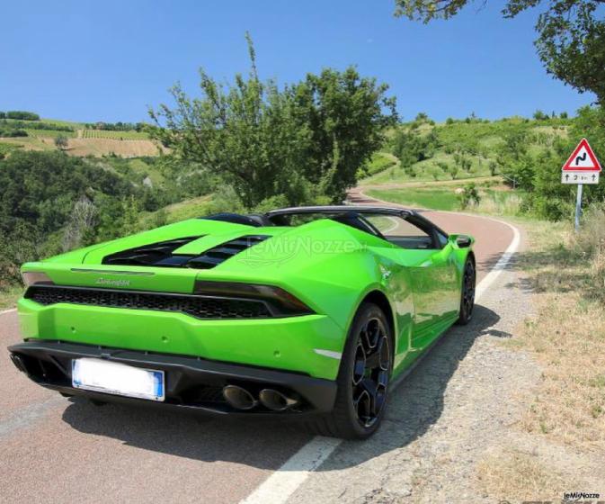 Tuscany Luxury Car Hire - Lamborghini Huracan Spyder