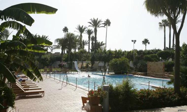 La piscina dell'Hotel Villa Favorita