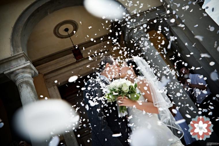 Exclusive Puglia Weddings - Il bacio degli sposi