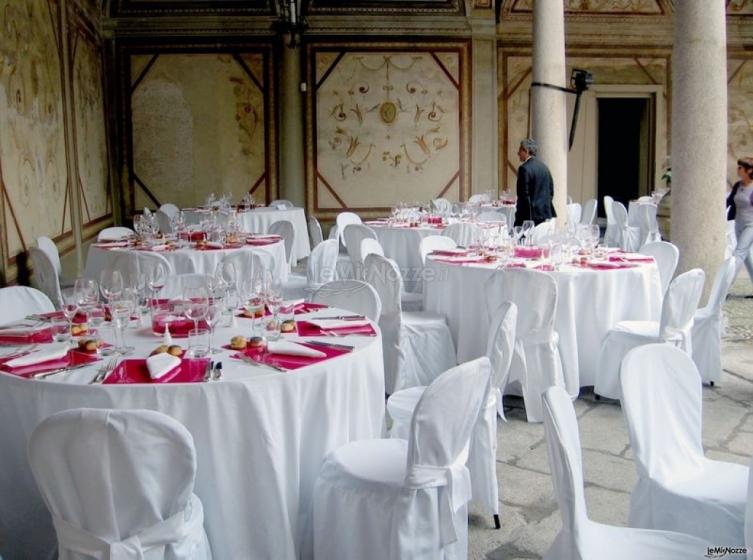 Gruppo Michelotti - Tavoli allestiti per matrimonio a Parma