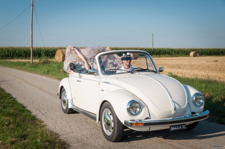 Driving Vintage - VW Maggiolone Cabriolet