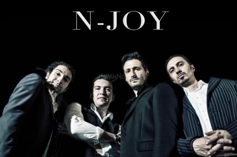 N Joy Live Music Entertainment  - La band al completo
