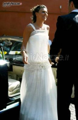 Raffinato e ricercato abito da sposa realizzato su misura dalla sartoria Capi Capricciosi di Bologna