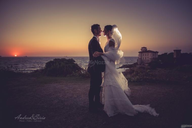 Andrea & Siria - Gli sposi a Castello Boccale al tramonto