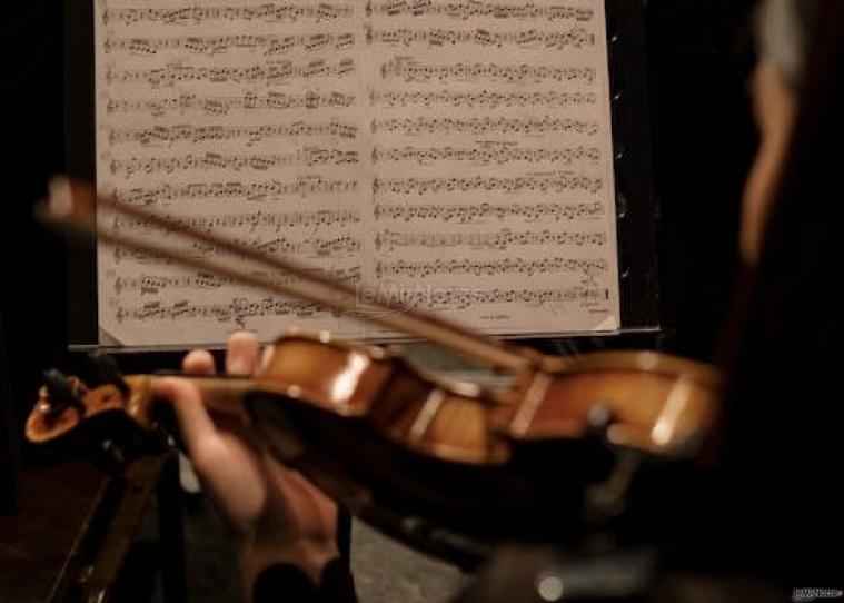 Violinista e pianista Fede - La musica per il matrimonio a Milano