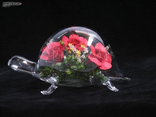 Bomboniera di matrimonio a forma di tartaruga in vetro soffiato