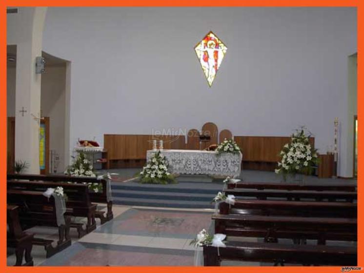 Addobbo chiesa con lilium