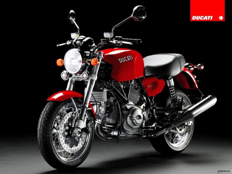 Ducati GT Sport Classic - Rent Up! Florence