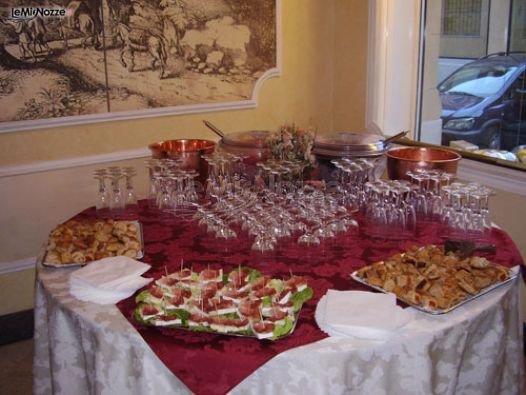 Allestimento tavolo buffet - Balilla Catering a Genova